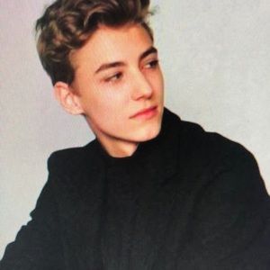 Meet your Posher, Abel